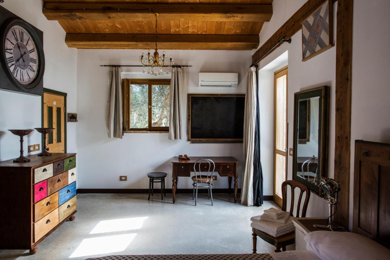 B&B Il Cavallino Civitanova Alta Exterior foto