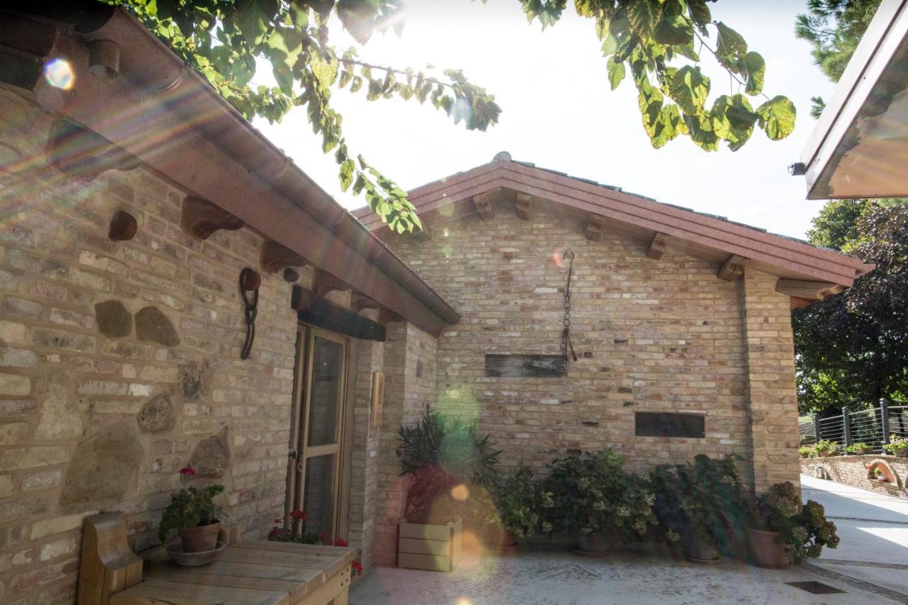 B&B Il Cavallino Civitanova Alta Exterior foto
